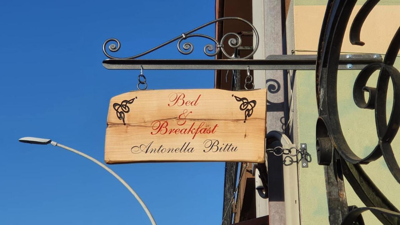 B&B Da Antonella Samugheo Ngoại thất bức ảnh