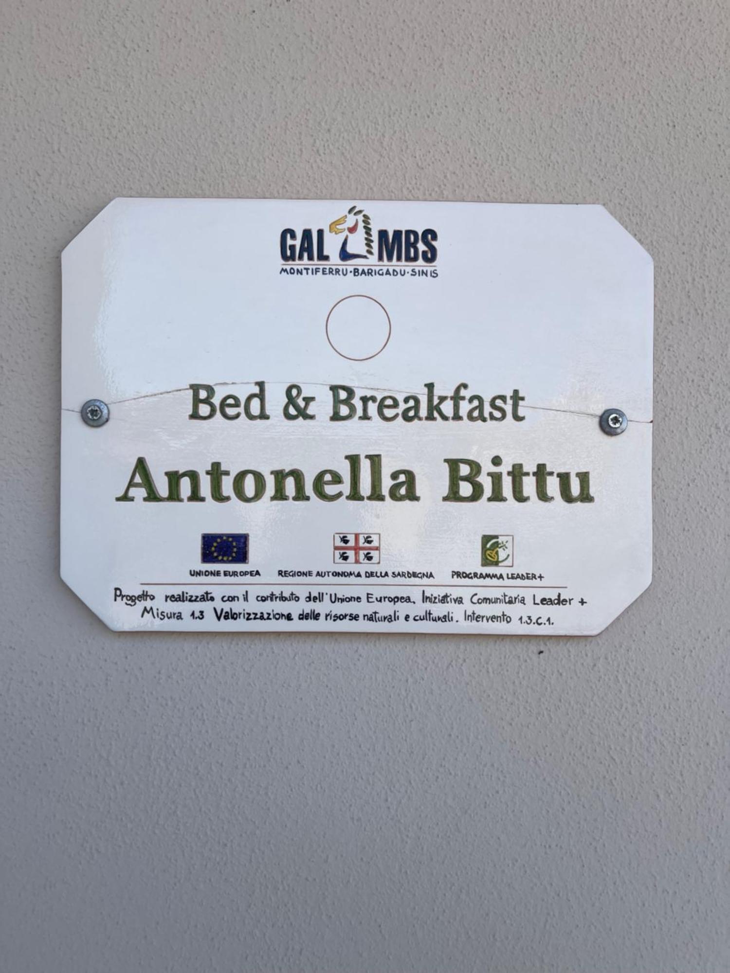 B&B Da Antonella Samugheo Ngoại thất bức ảnh